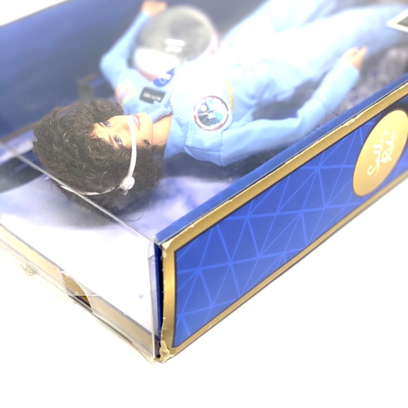 BARBIE?NIB?Inspiring Women Series SALLY RIDE